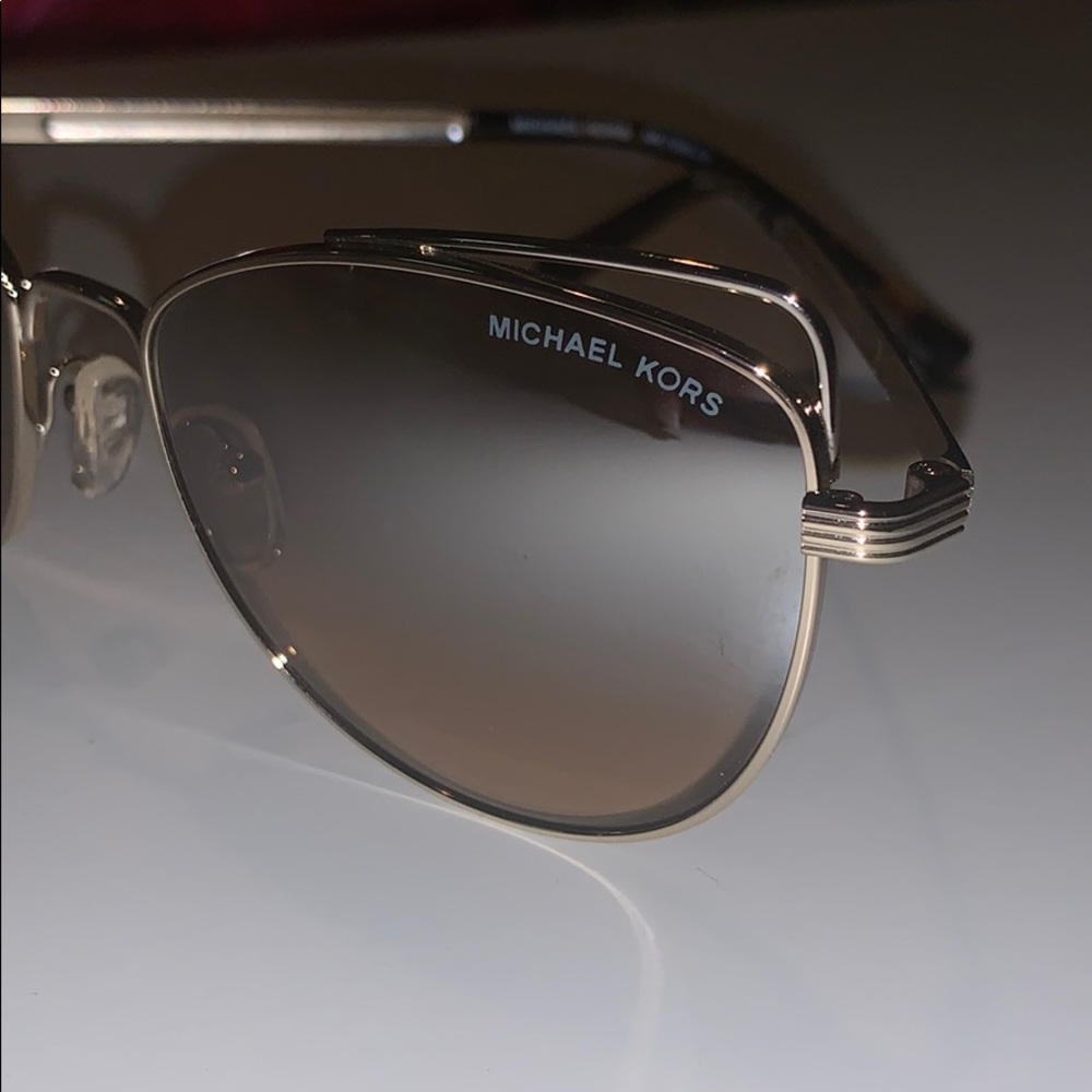 Michael Kor Sunglasses - Picture 2 of 4